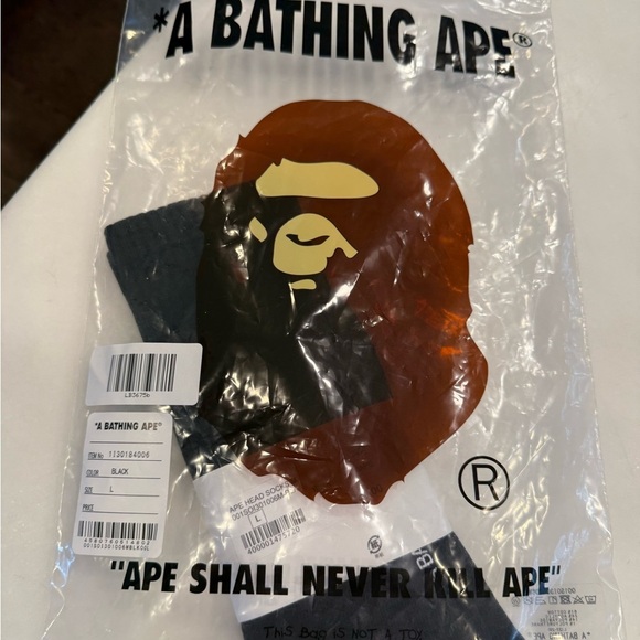 A Bathing Ape BAPE Men's APE HEAD SOCKS Black Bape Size L NWT - Picture 7 of 7
